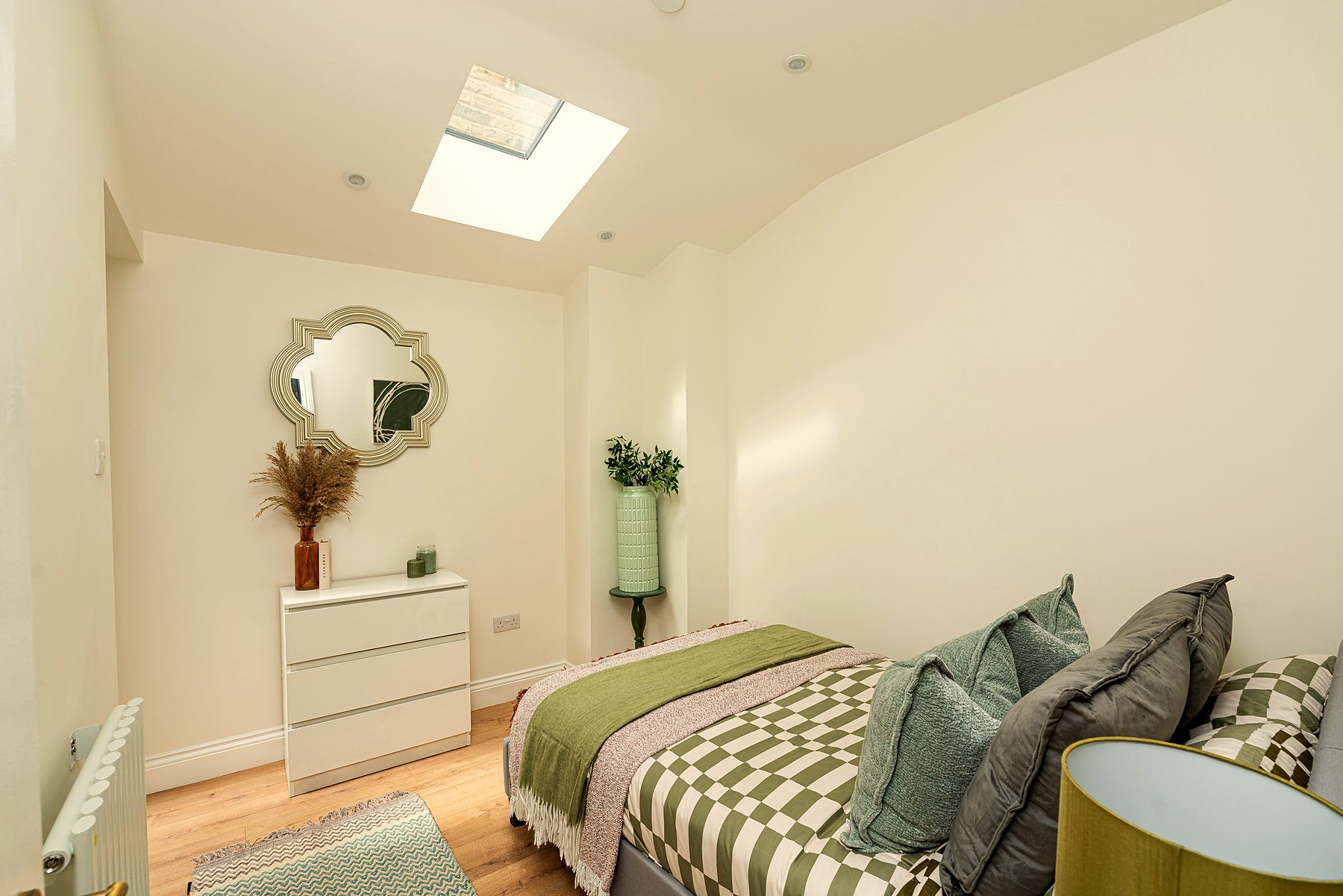 Second bedroom